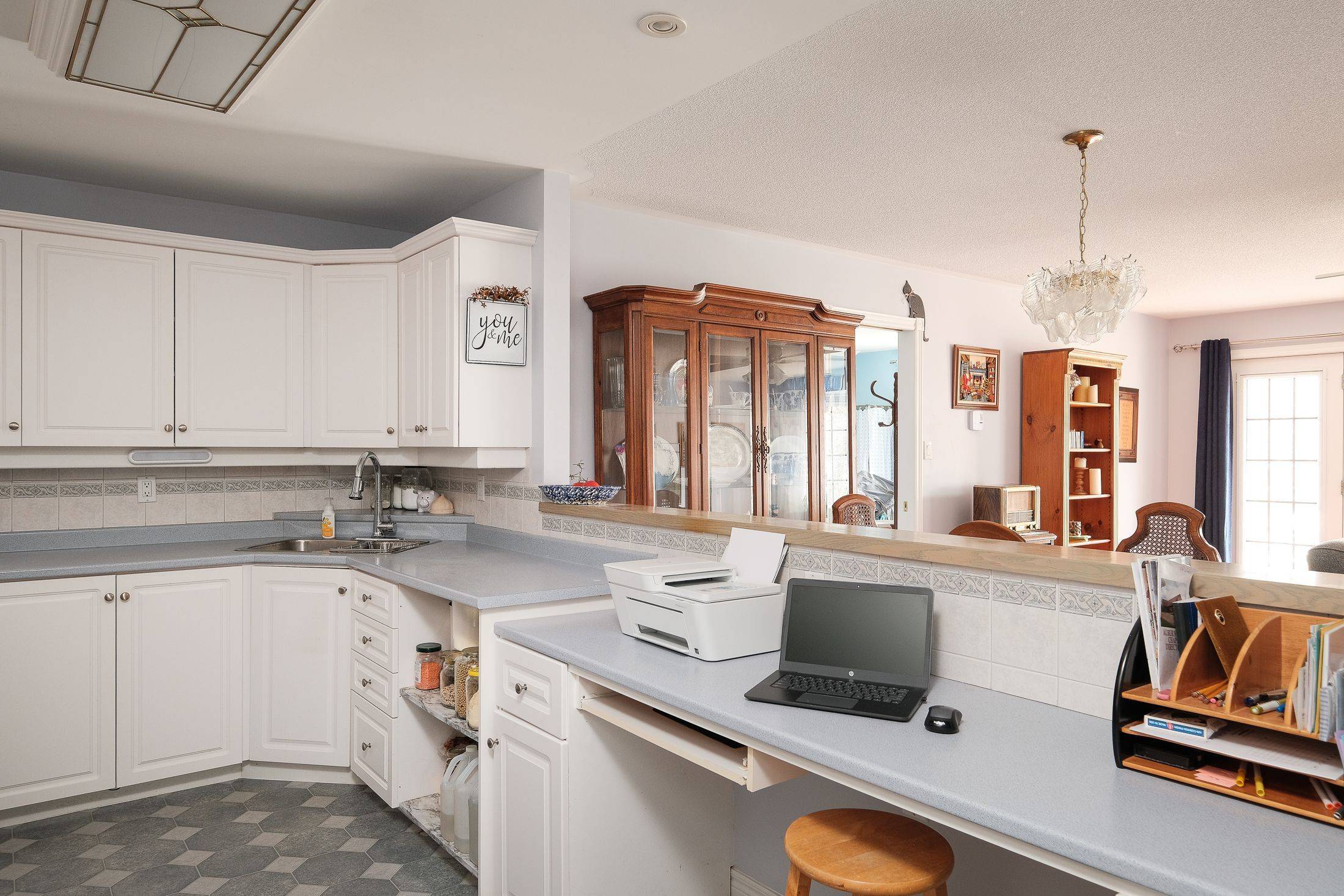 Peterborough East, ON K9H 7K3,699 Whitaker ST #12