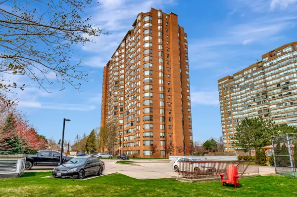 Burlington, ON L7S 2J3,1270 Maple Crossing BLVD #1610