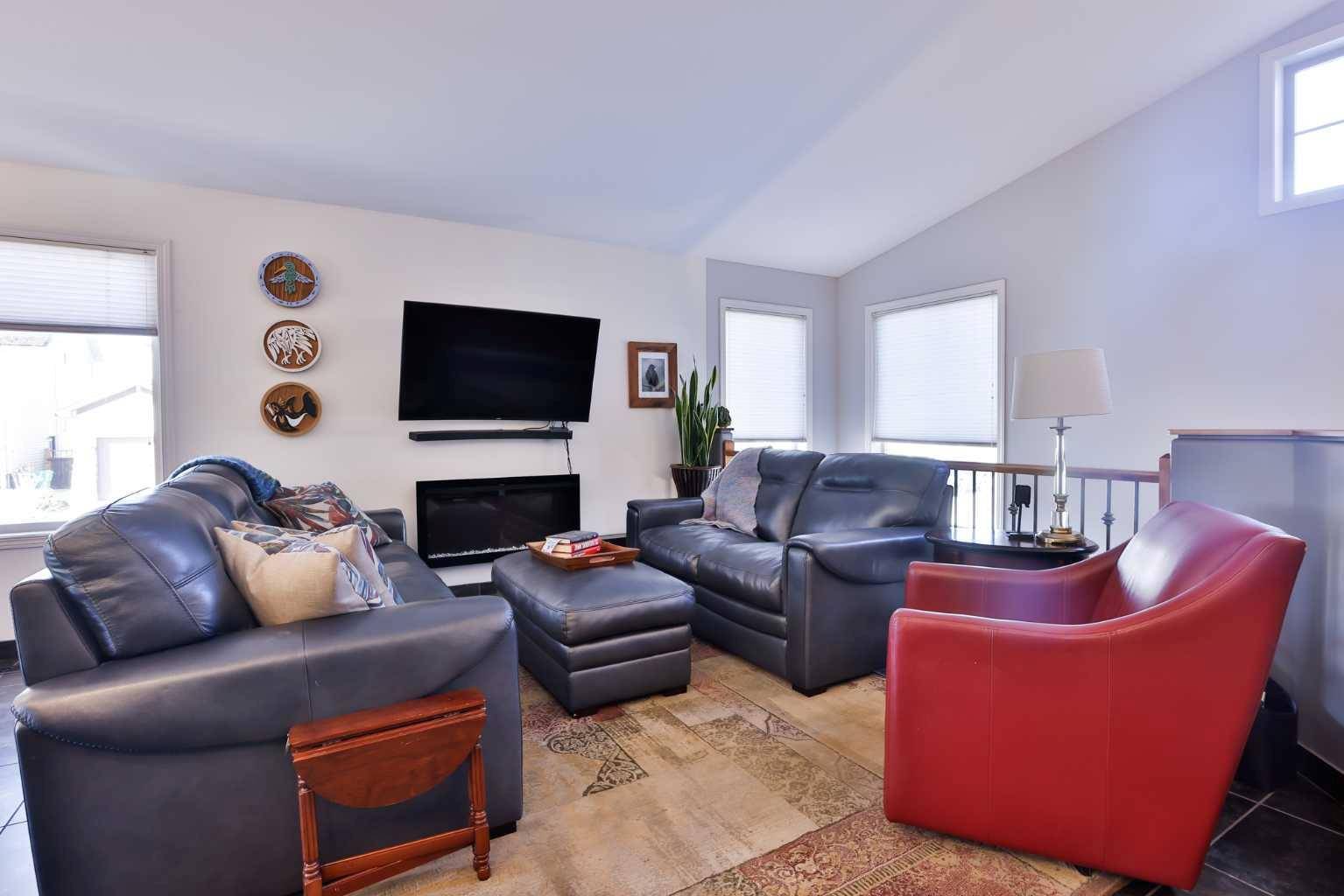 Lethbridge, AB T1K7Y4,106 Canyoncrest CT W
