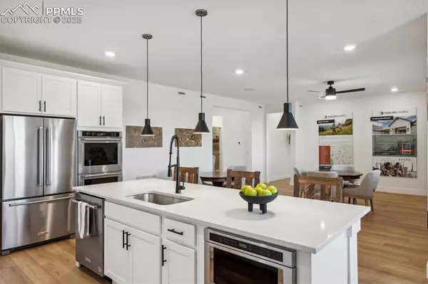 Elizabeth, CO 80107,42988 Colonial TRL