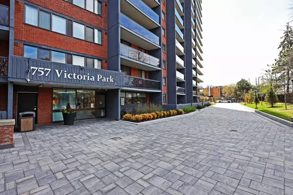 Toronto E06, ON M4C 5N8,757 Victoria Park AVE #906