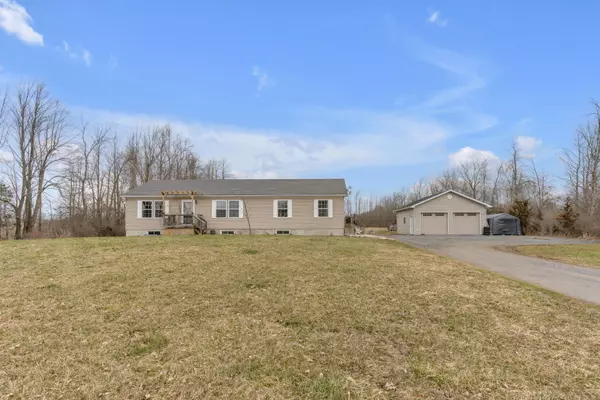 Loyalist, ON K0H 1G0,295 Caton RD