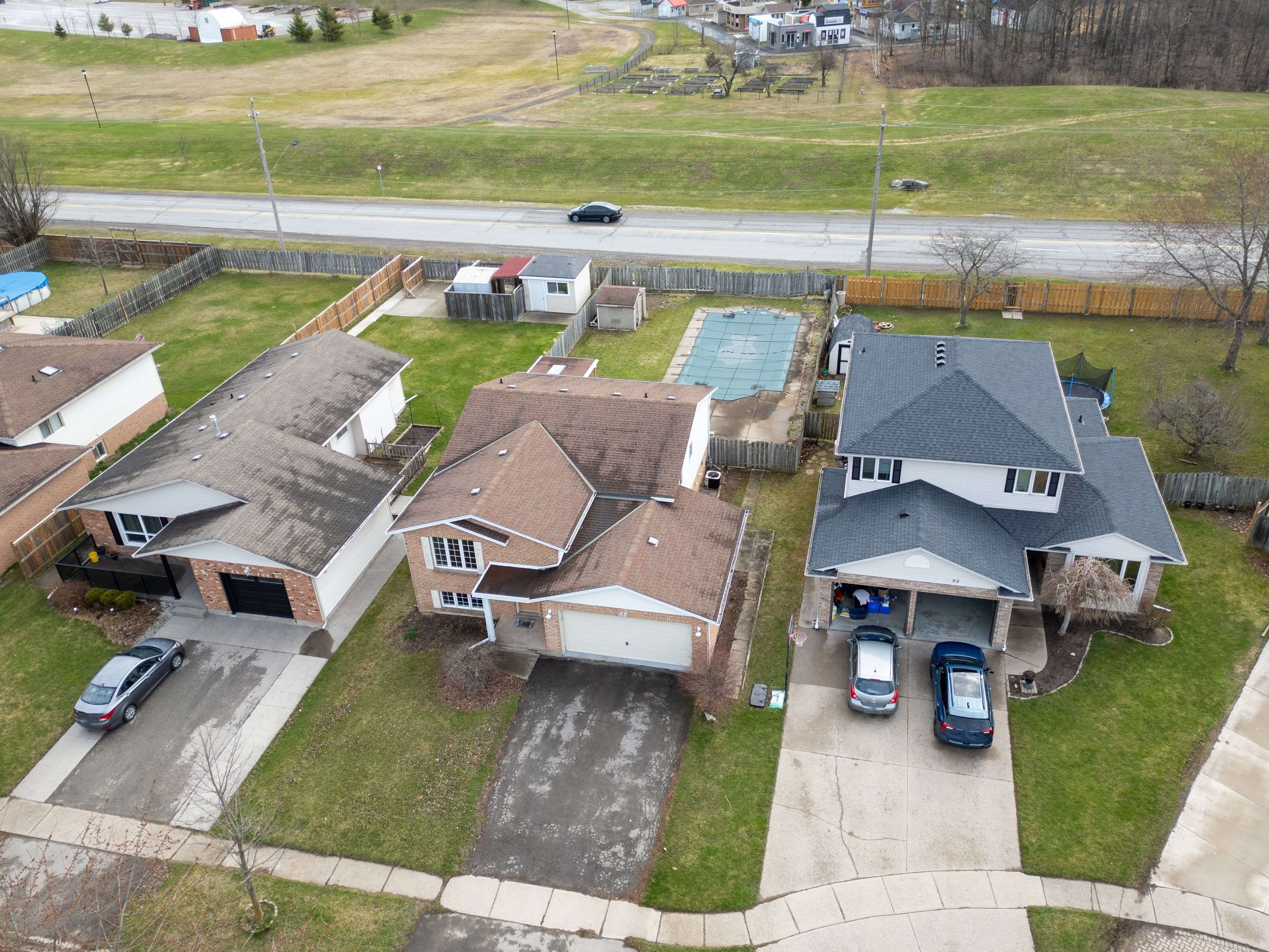 Welland, ON L3C 6X1,88 CEDARVALE CRES