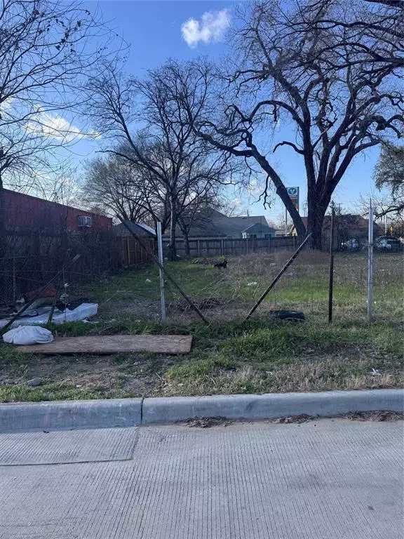 Dallas, TX 75215,1709 Garden Drive