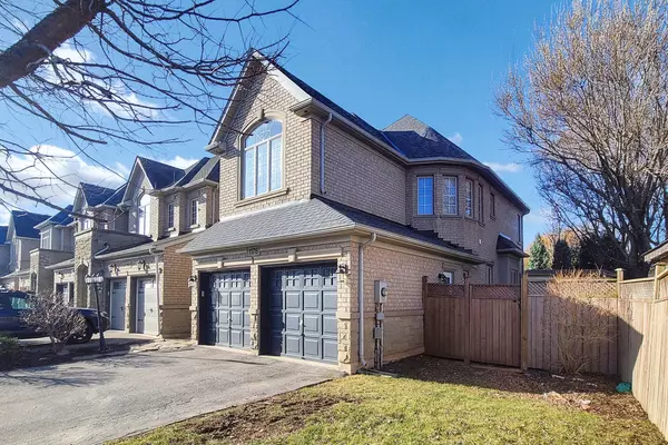 Oakville, ON L6H 7R9,1178 Agram DR