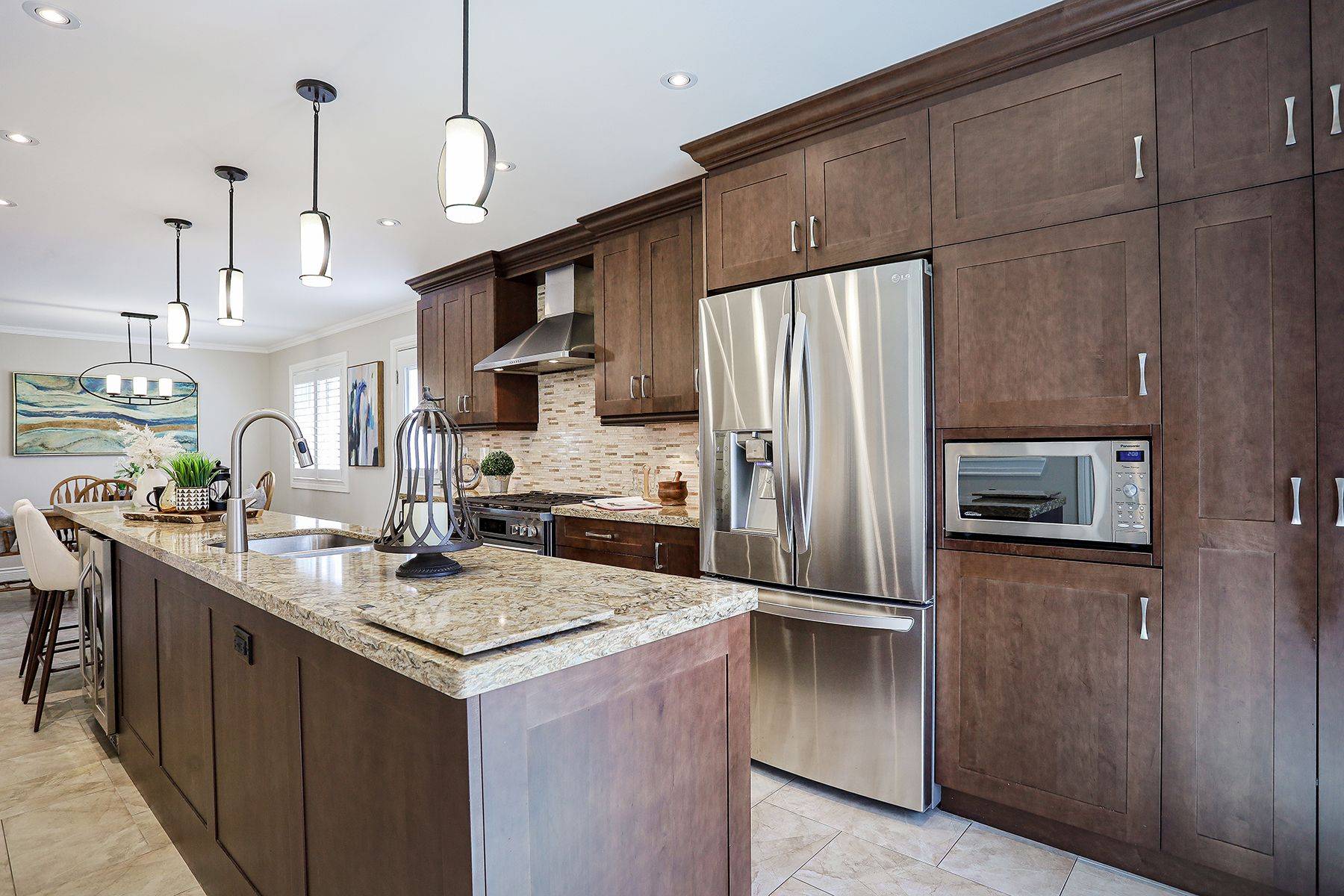 Whitby, ON L1N 9C1,20 Billings ST