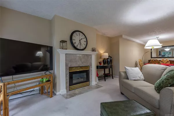 Campbell River, BC V9W 1R9,9 Adams Rd #402