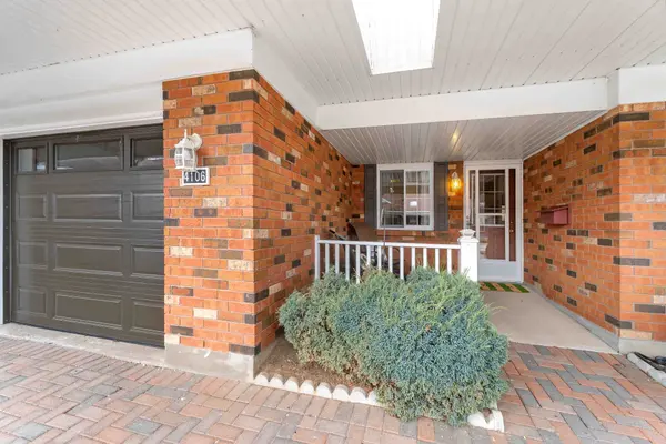 Lincoln, ON L0R 2C0,4106 Butternut CT