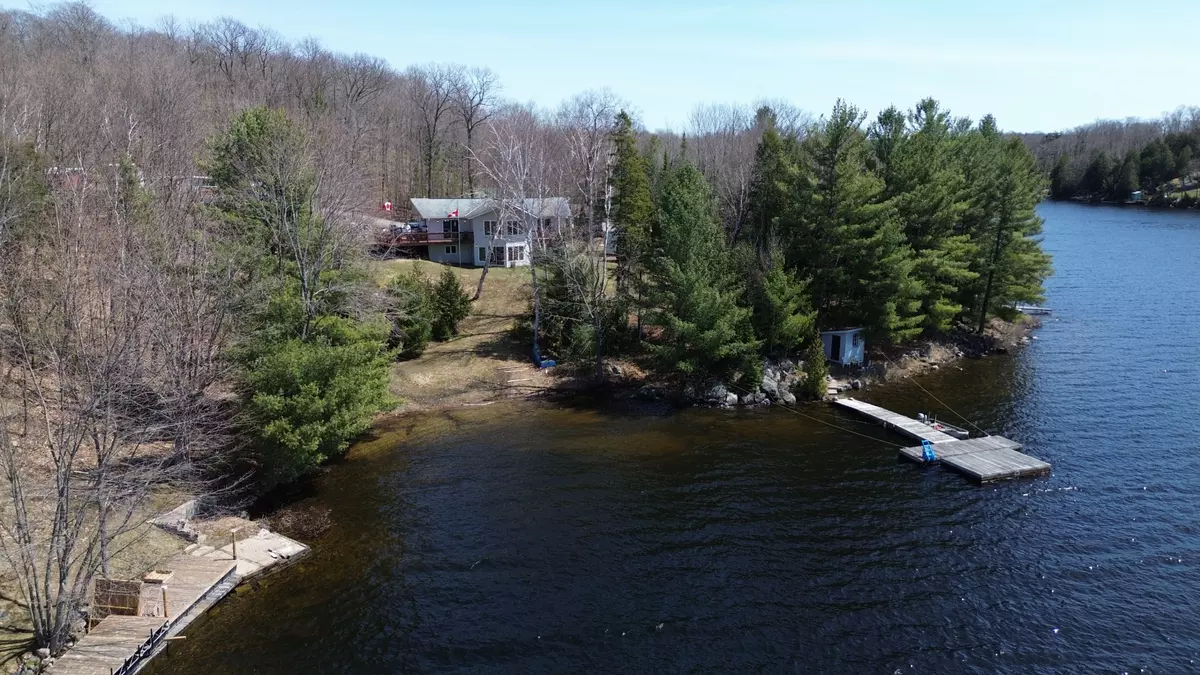 Parry Sound Remote Area, ON P0H 1S0,225c Brown DR