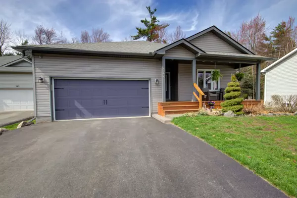 Gravenhurst, ON P1P 1Z1,144 Pineridge Gate
