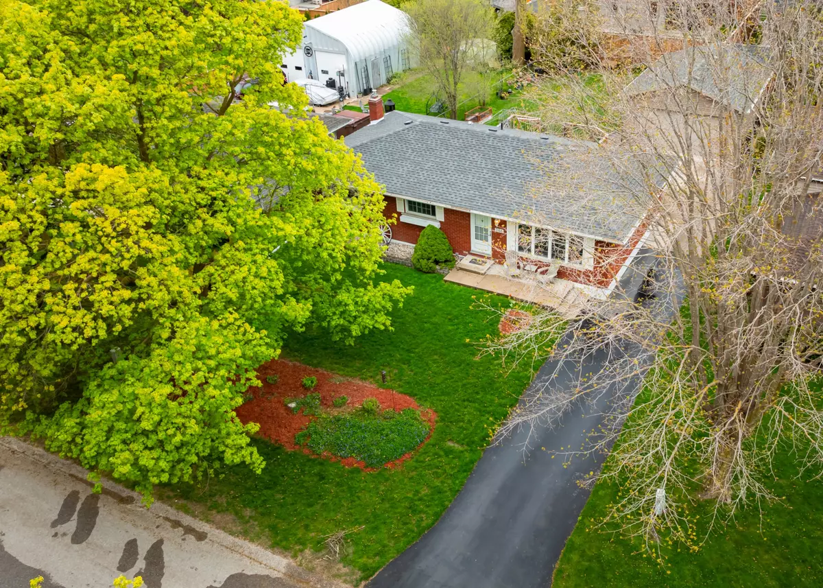 Wellington North, ON N0G 2L2,286 Forest Glen CRES