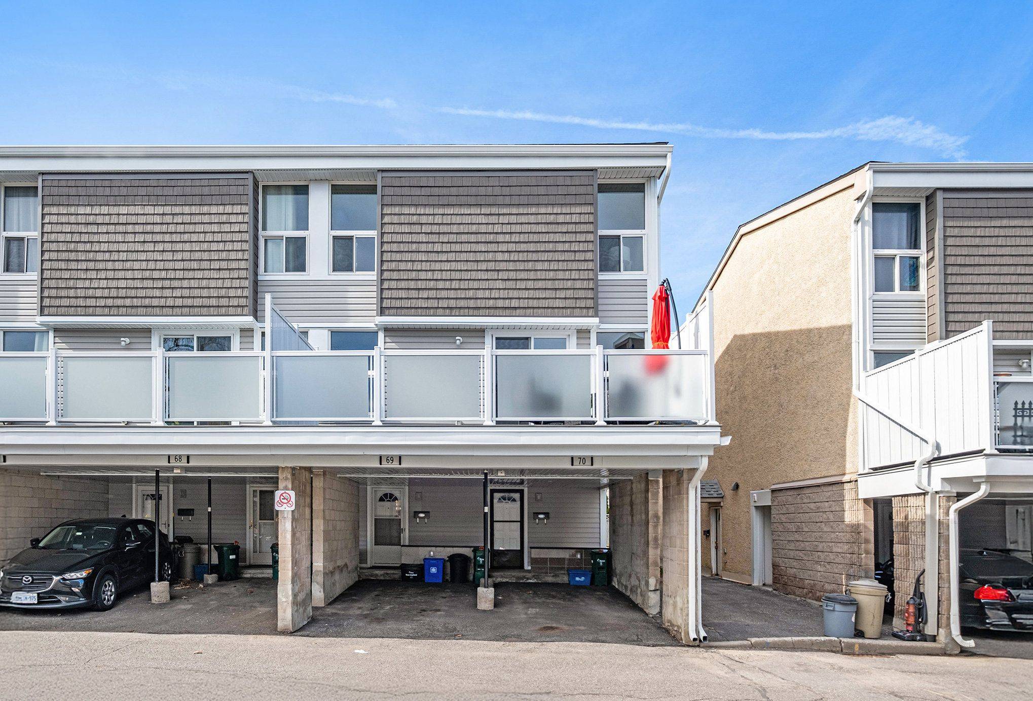 Hunt Club - Windsor Park Village And Area, ON K1V 9N4,3415 Uplands DR #70
