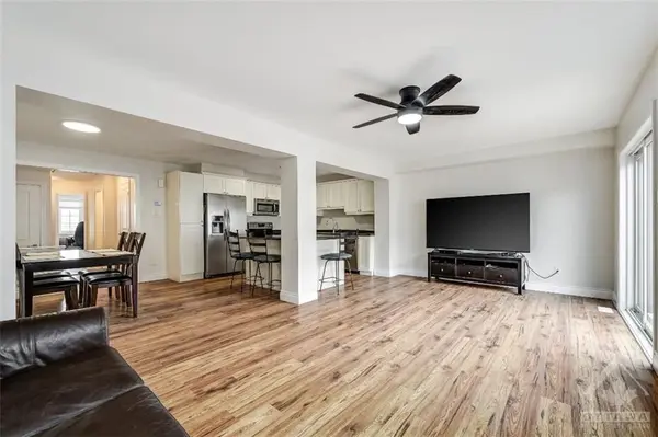 Kanata, ON K2M 0M2,163 CONIFER CREEK CIR