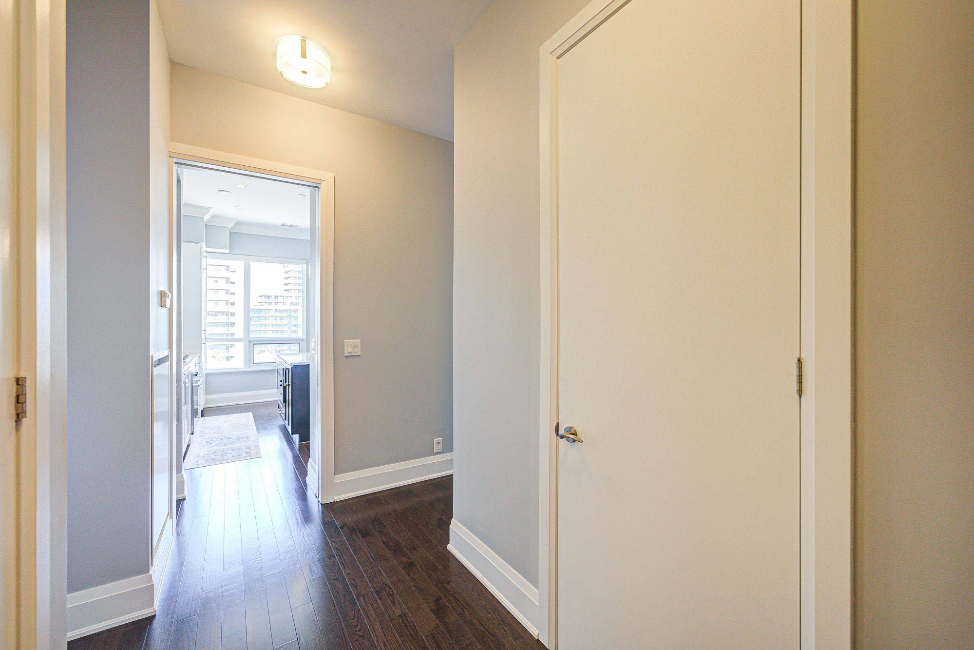 Toronto C14, ON M2N 5J7,21 Clairtrell RD #Ph701