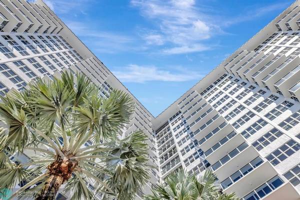 Fort Lauderdale, FL 33308,3333 NE 34th St #219