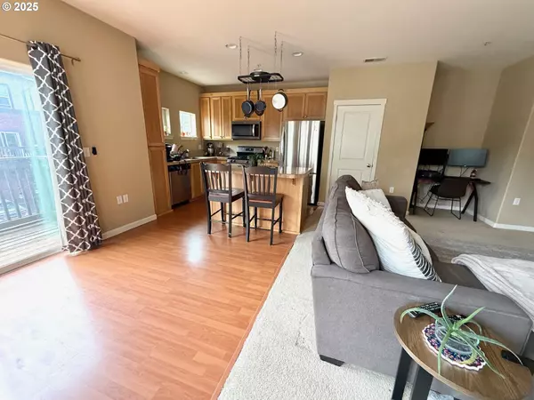Sherwood, OR 97140,22832 SW FOREST CREEK DR #203