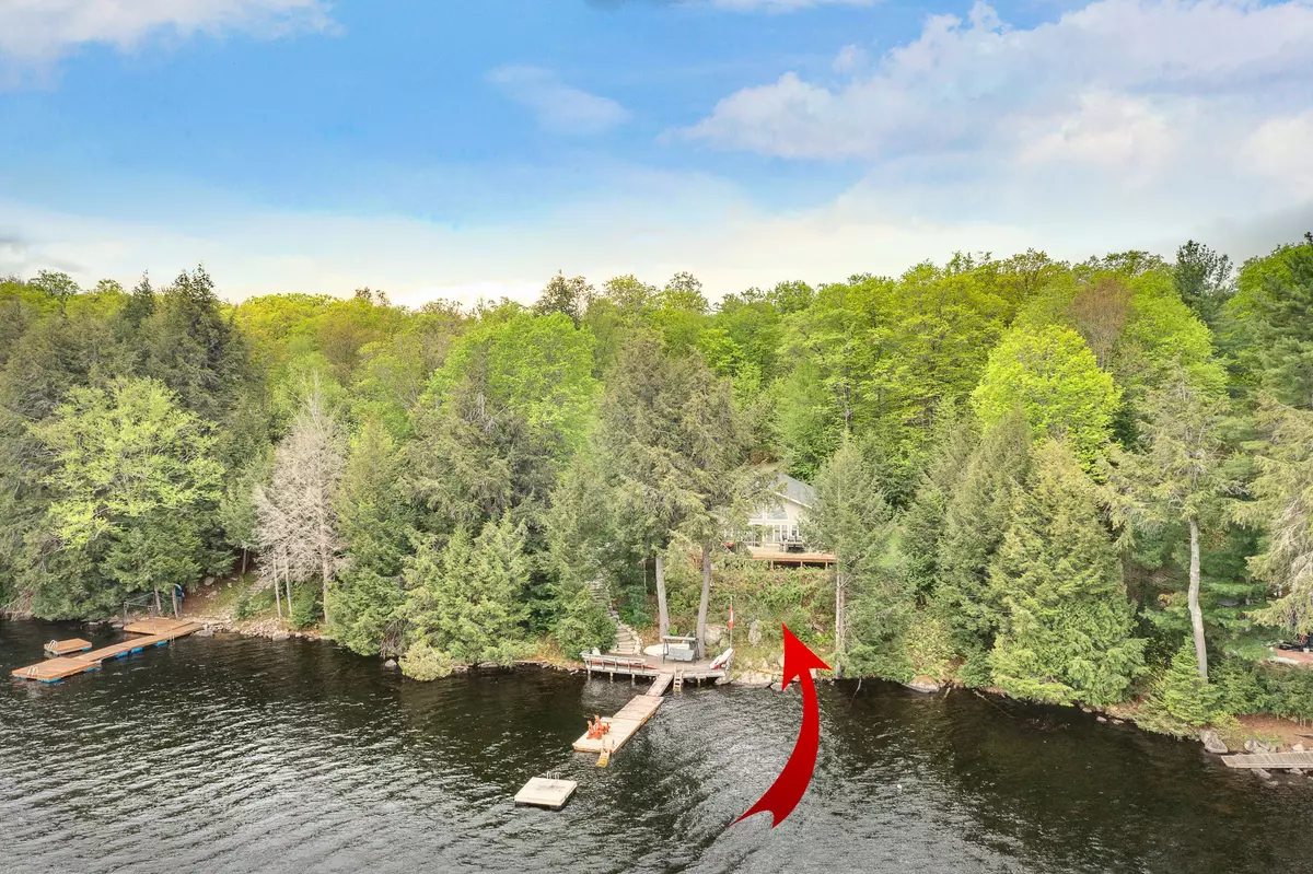 Highlands East, ON K0M 1S0,1221 Stormy Lake RD