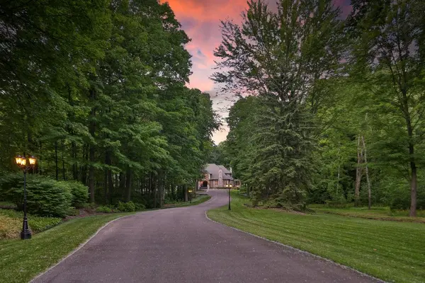 Burlington, ON L0R 2H0,3400 Milburough Line