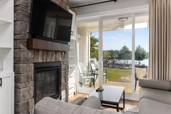 Muskoka Lakes, ON P1L 1X1,1869 muskoka rd 118 west RD #16