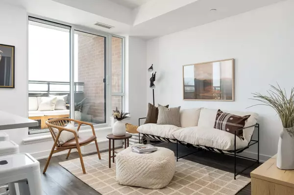 Toronto E01, ON M4J 4B2,630 Greenwood AVE #501