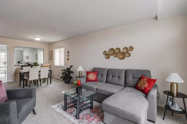 Midland, ON L4R 5N2,1085 Whitney CRES