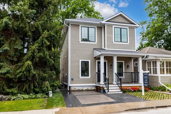 Oakville, ON L6K 3J4,152 CHISHOLM ST