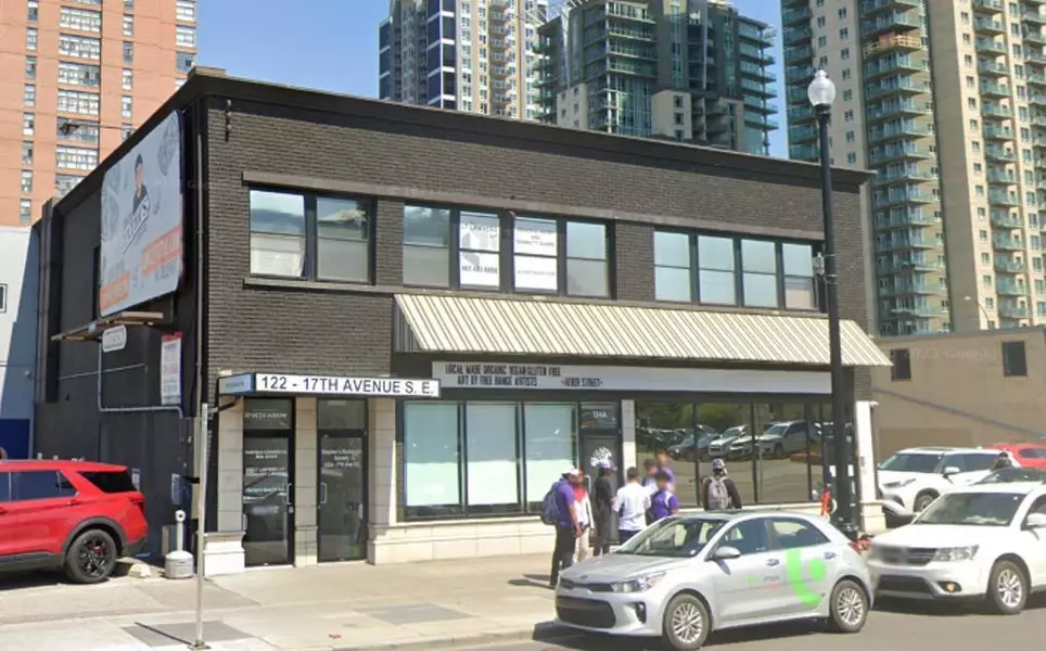 122 17 AVE SE #102, Calgary, AB T2G 1H2