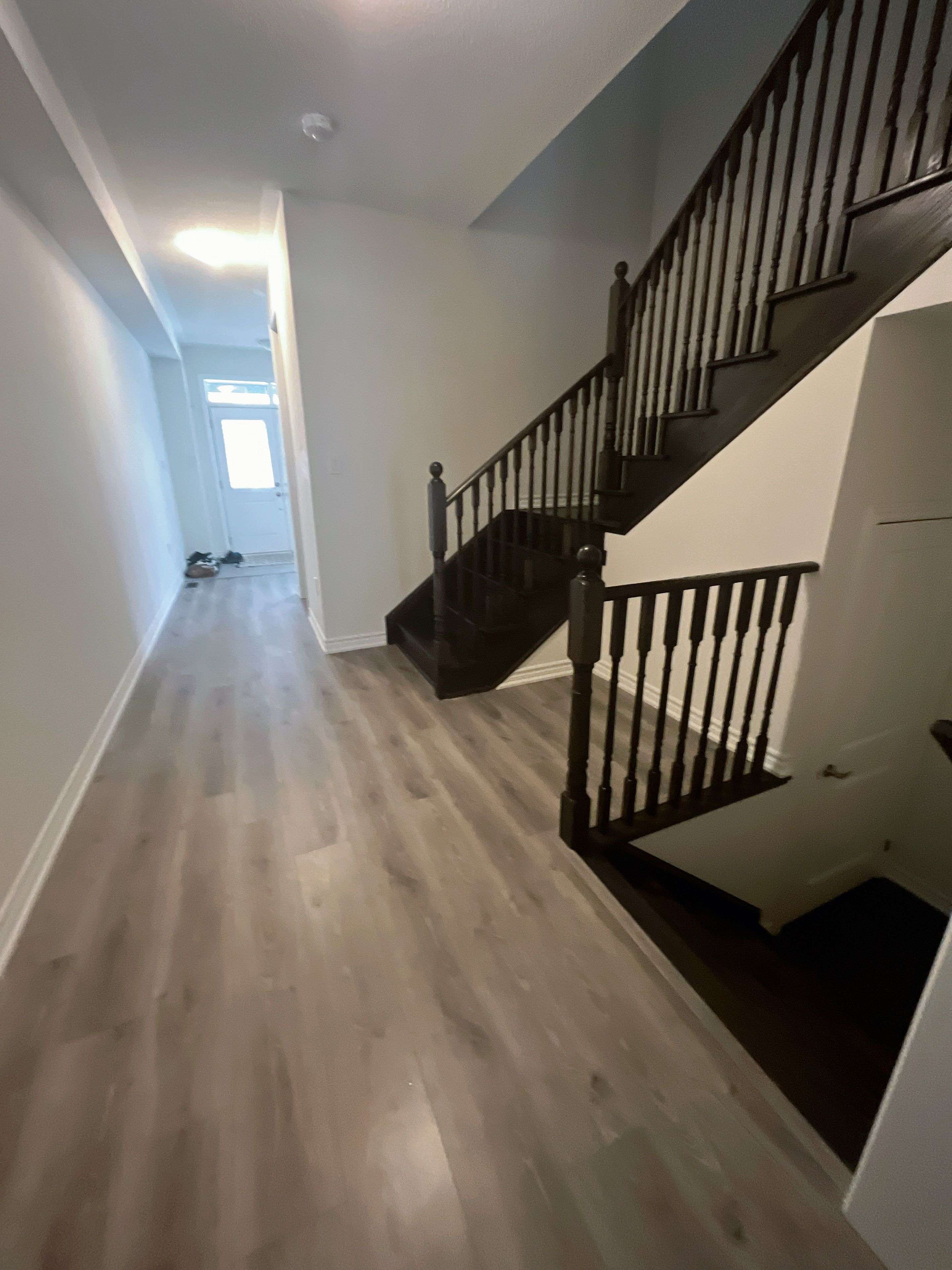 East Gwillimbury, ON L9N 0S3,61 Kenneth Rogers CRES