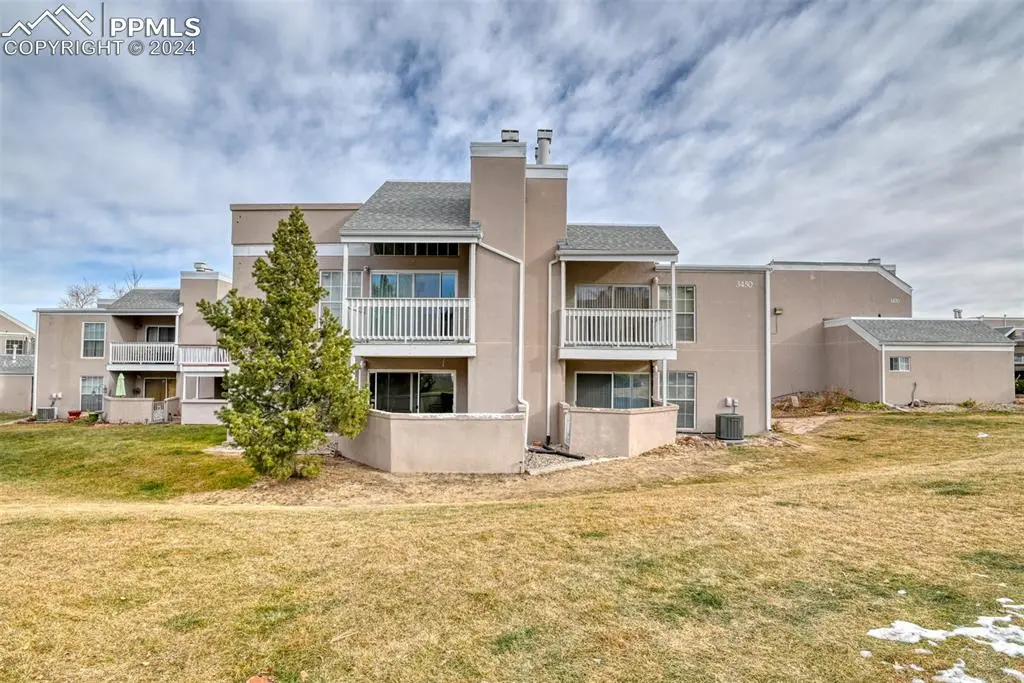 Colorado Springs, CO 80917,3450 Parkmoor Village DR #C