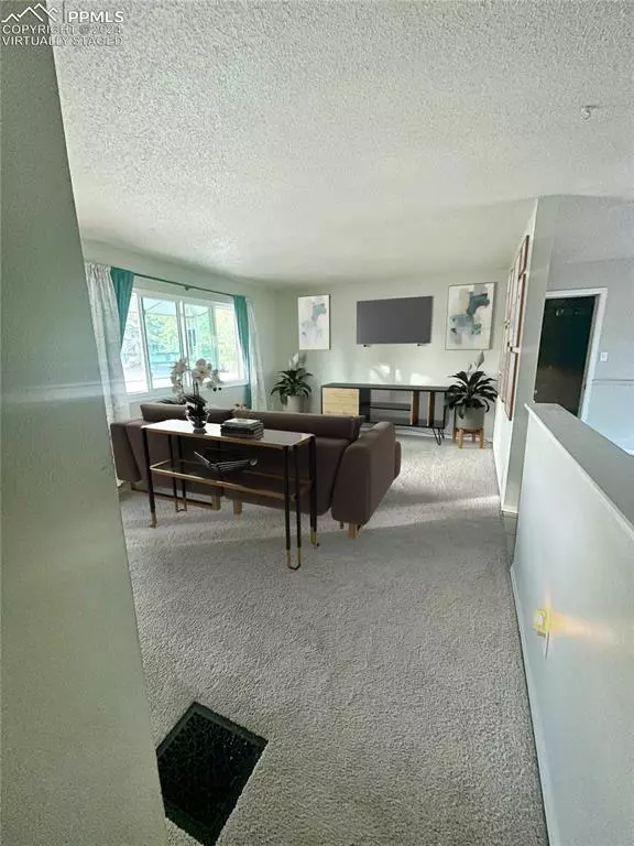 Fountain, CO 80817,7417 Franconia DR