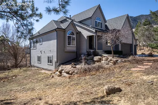 Colorado Springs, CO 80906,5345 Lansbury PL
