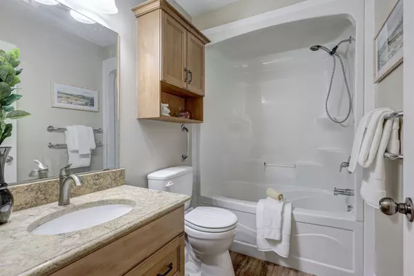 St. Thomas, ON N5P 4K3,48 AMBLESIDE DR