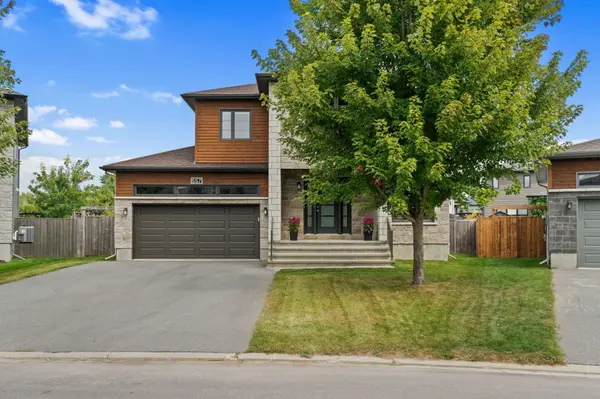 Russell, ON K0A 1W0,557 Marseille ST