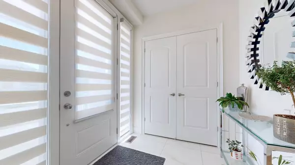 East Gwillimbury, ON L9N 0V7,161 Silk Twist DR