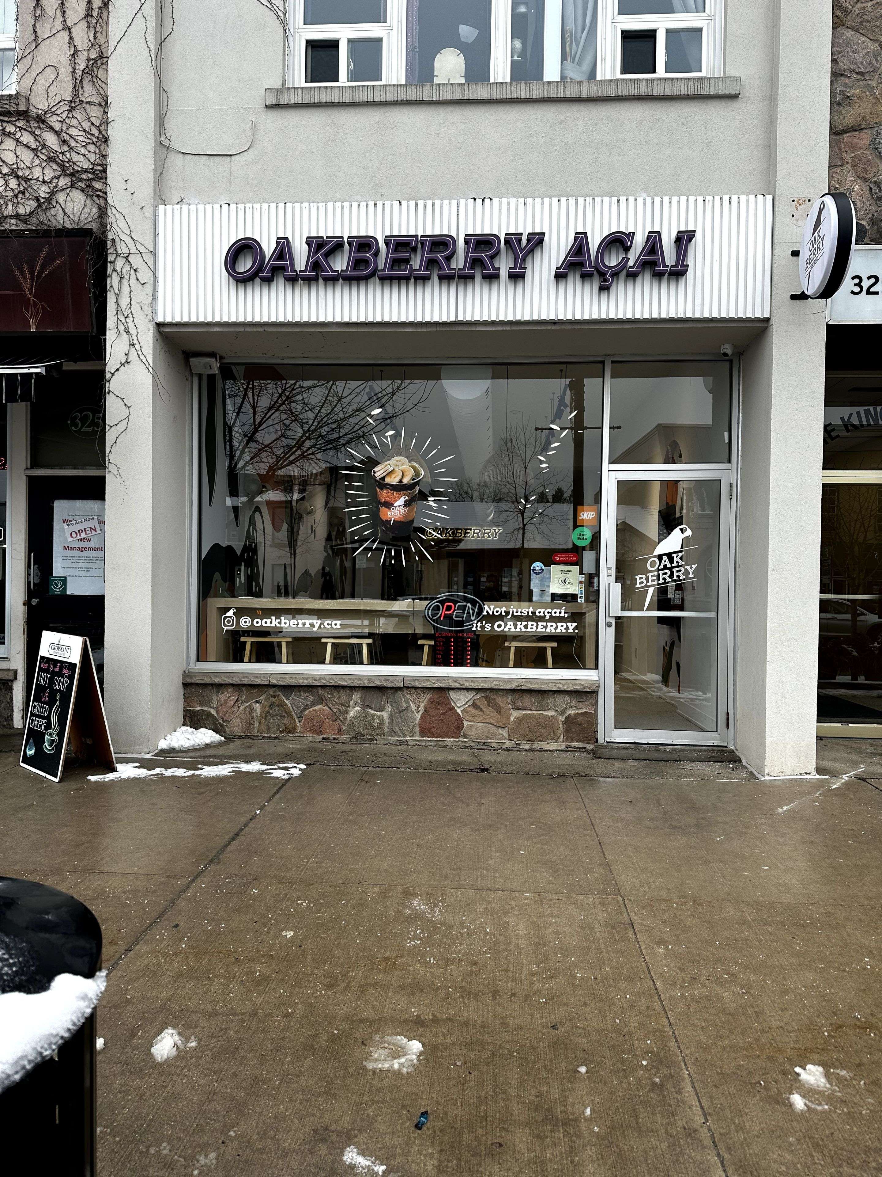 327 Lakeshore RD E, Oakville, ON L6J 1J4