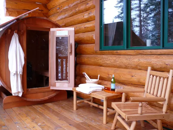 Bragg Creek, AB T0L 0K0,104 White AVE