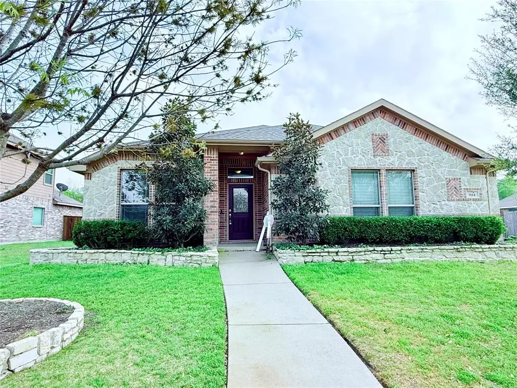 Glenn Heights, TX 75154,924 Blue Quail Run