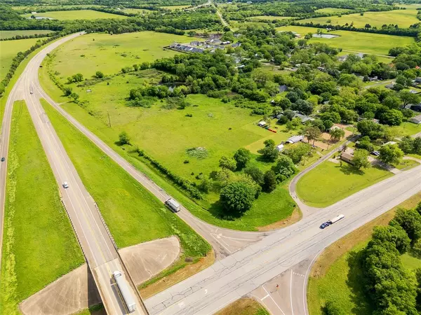 Randolph, TX 75475,TBD 15+/- N S State Highway 121 Street