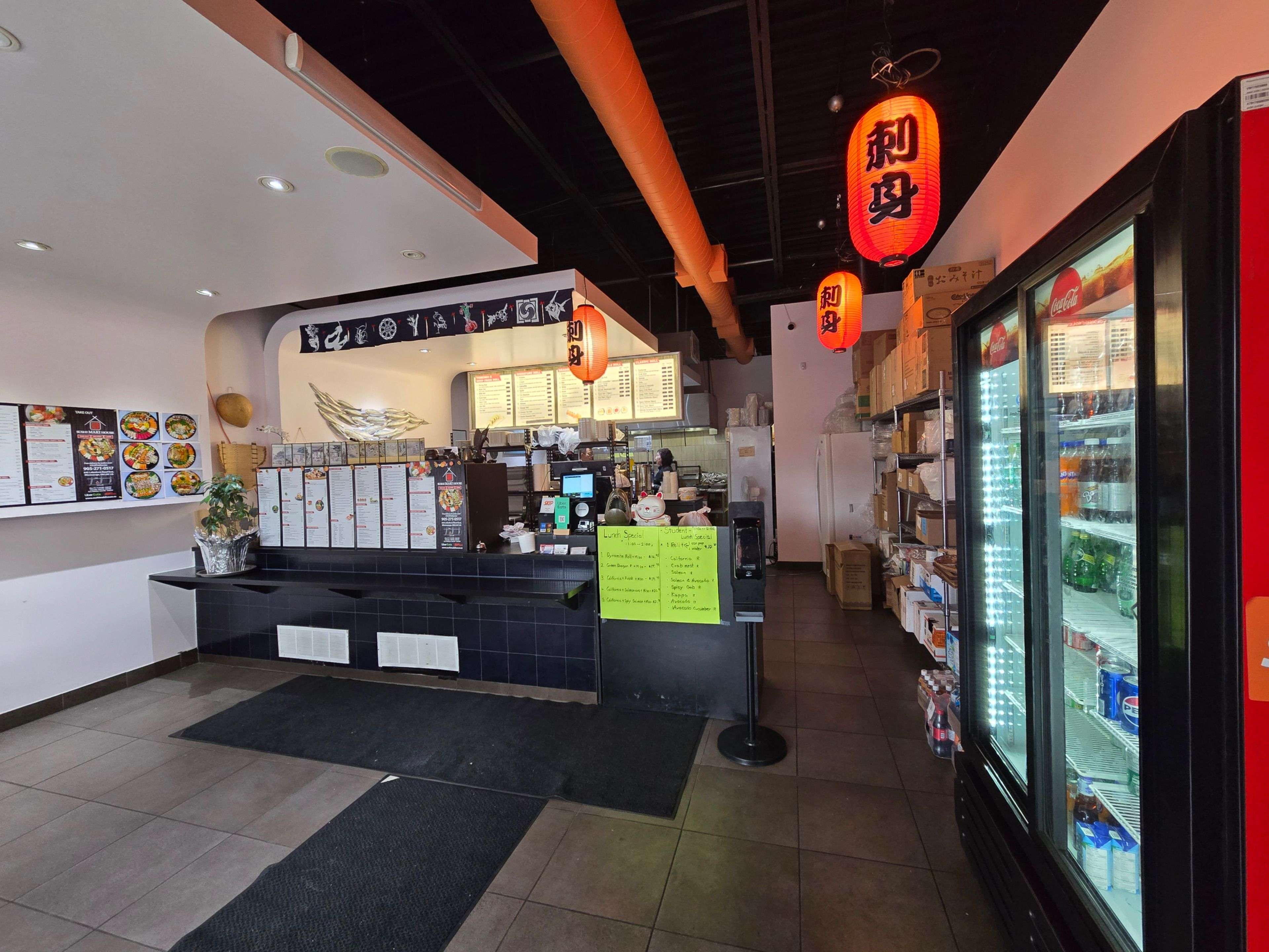 Mississauga, ON L5G 1J5,645 Lakeshore RD E #4