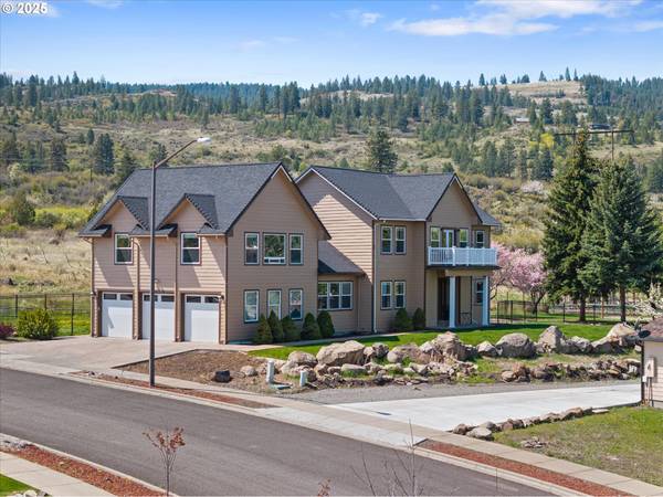 130 RIDGE DR, La Grande, OR 97850