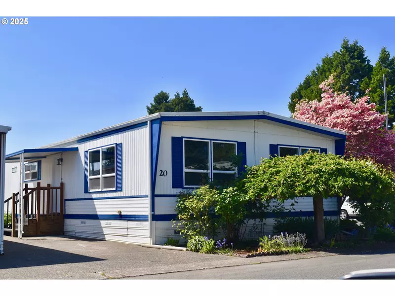 1800 LAKEWOOD CT #20, Eugene, OR 97402