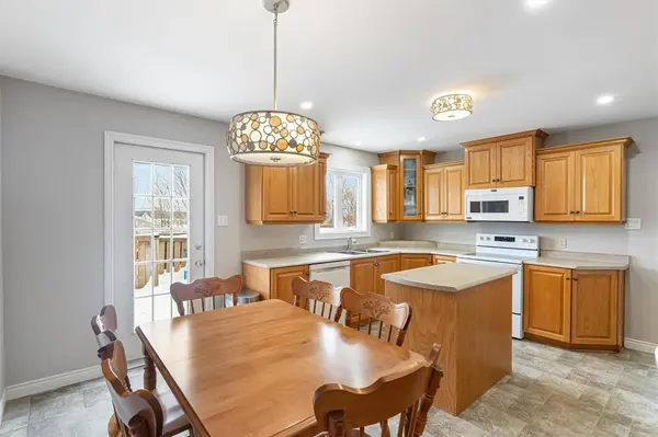 St. John's, NL A1E 5T5,7 Bellevue Crescent