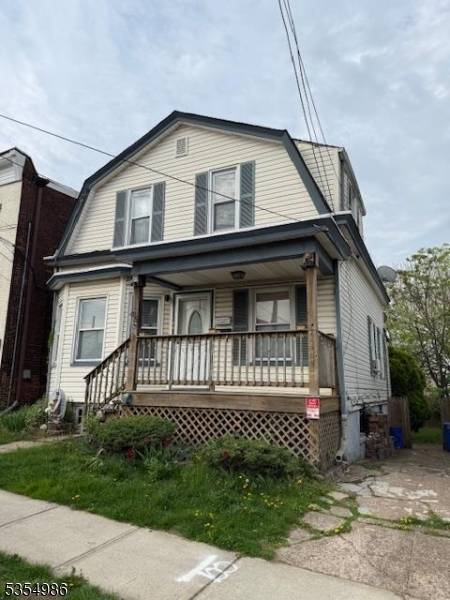 65 Lincoln Pl, Garfield City, NJ 07026