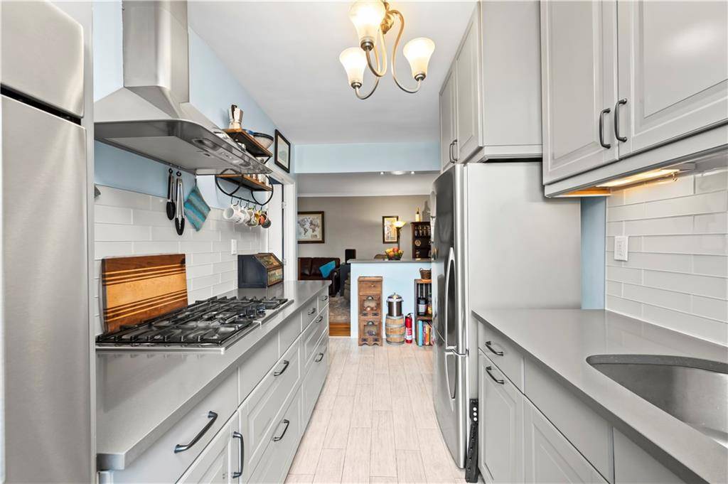 Brooklyn, NY 11209,9425 Shore RD #3B