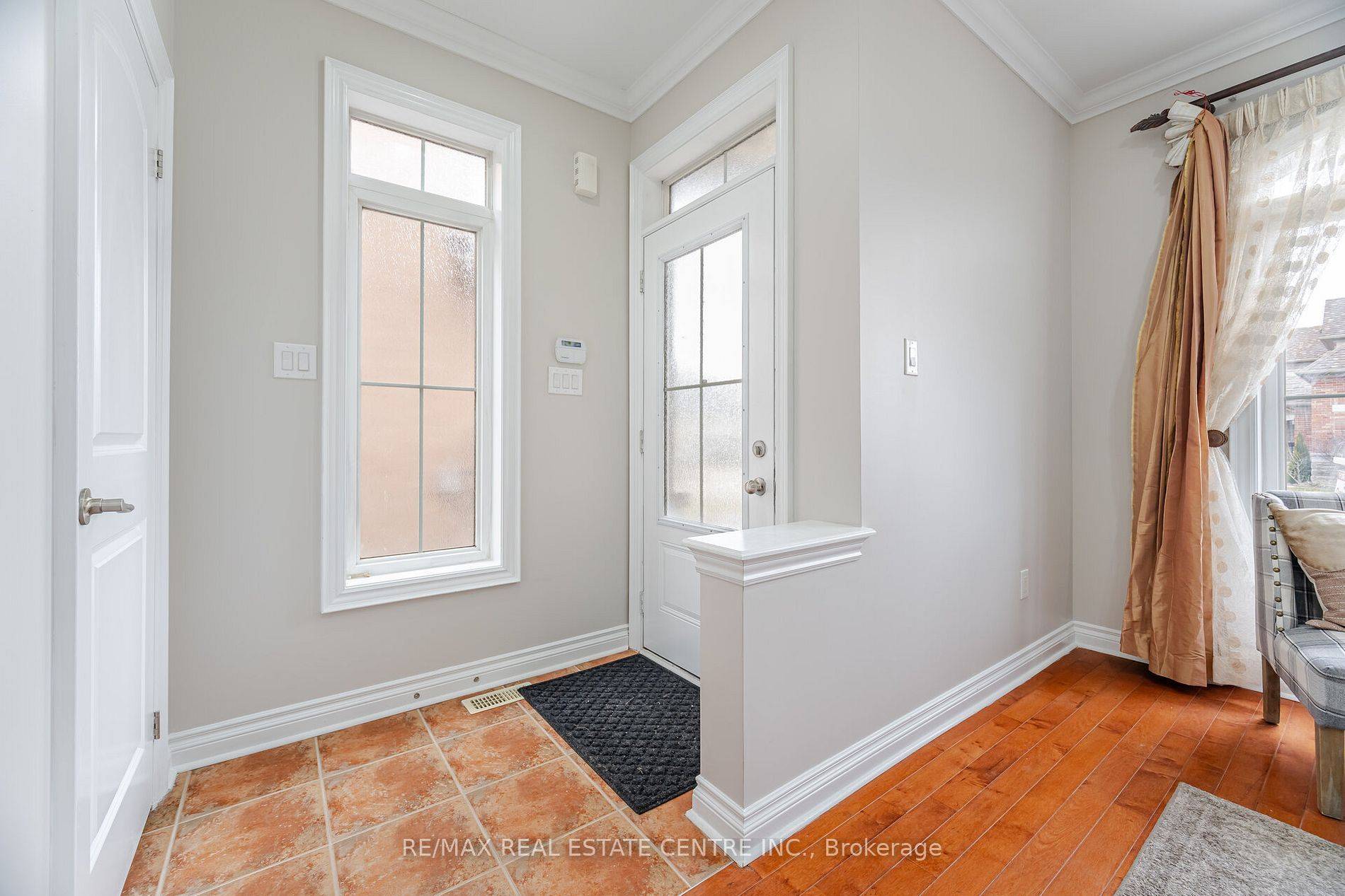 Brampton, ON L6X 0X7,38 Junetown CIR