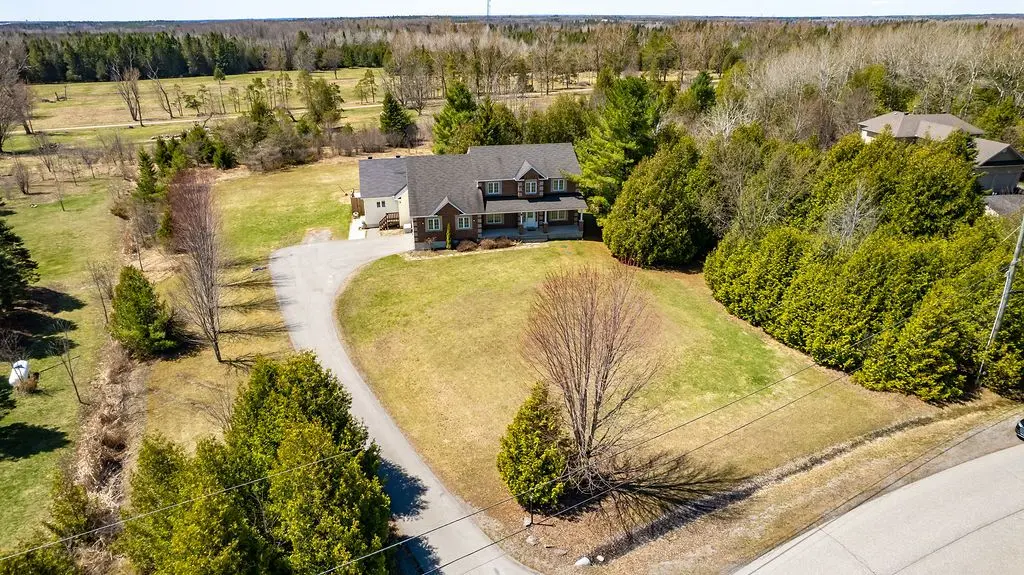 Stittsville - Munster - Richmond, ON K0A 1B0,39 Canadian DR