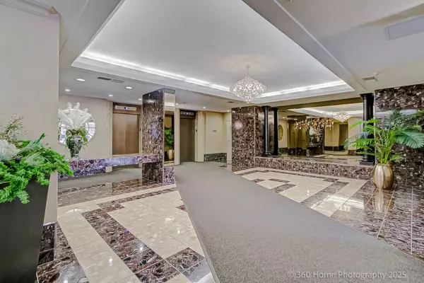 Oshawa, ON L1G 7T5,700 Wilson RD N #506