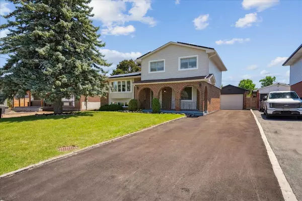 Oakville, ON L6K 2C8,242 Slater CRES