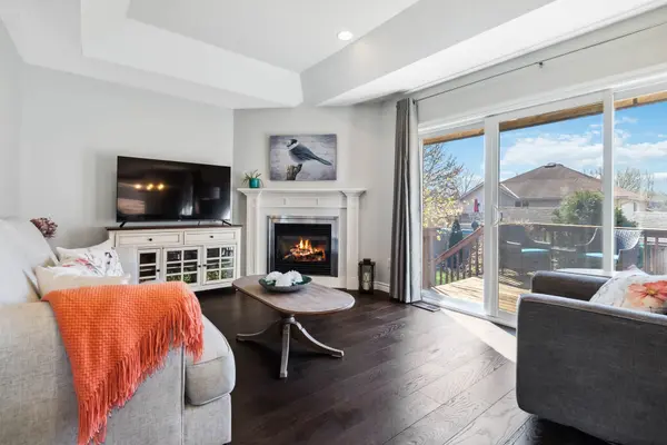 Tillsonburg, ON N4G 5V6,9 Greeneagle DR