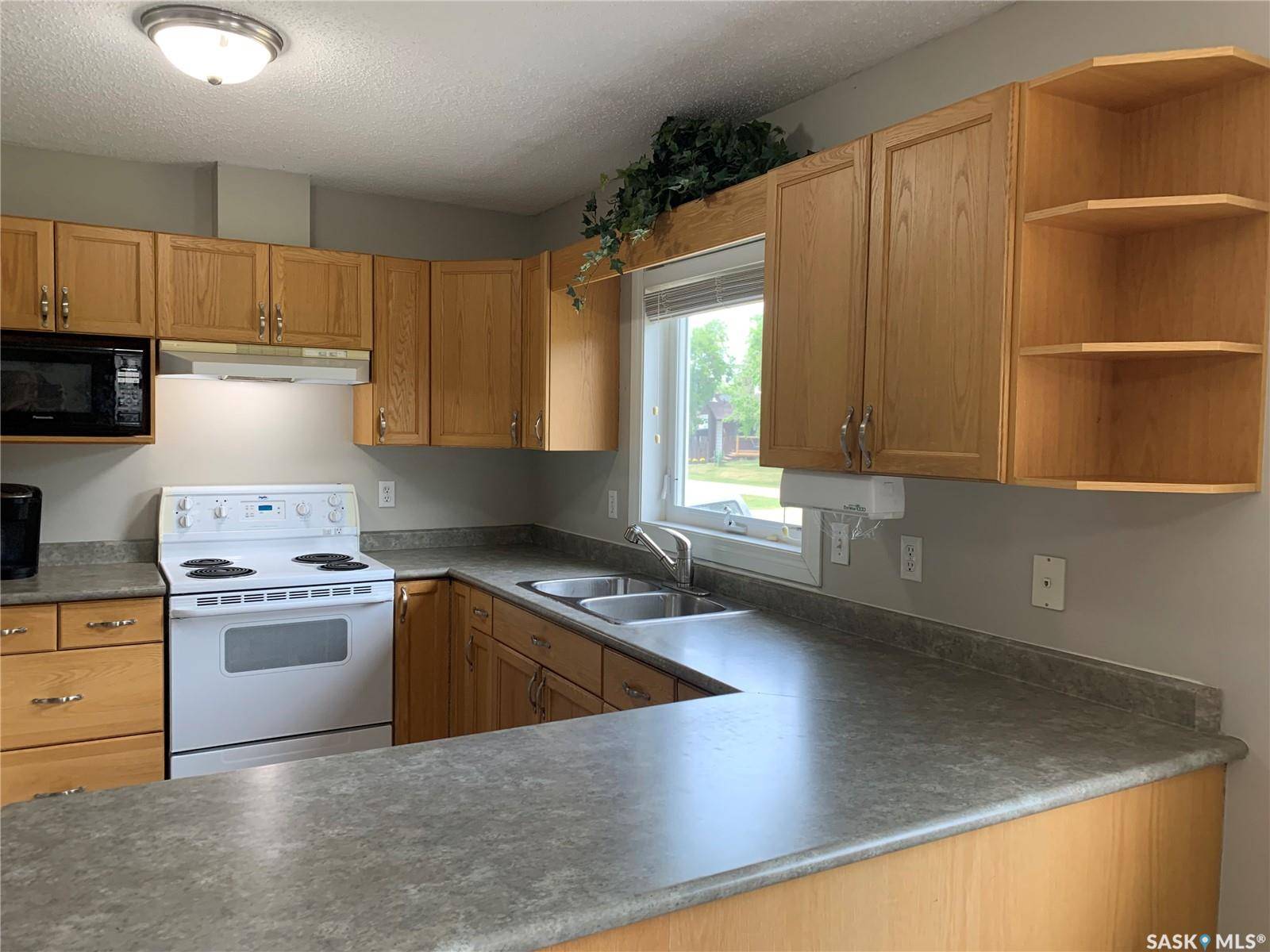 Hudson Bay, SK S0E 0Y0,909 Prince STREET